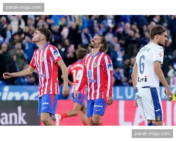 战术复盘：马德里竞技如何用高强度逼抢遏制勒沃库森的进攻体系